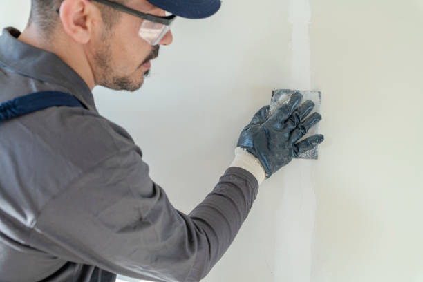 Best Water-Damaged Drywall Repair  in Kilmarnock, VA